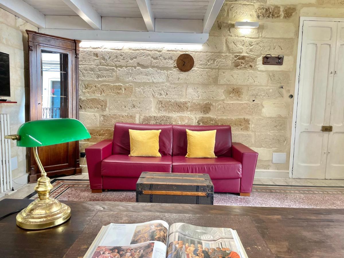 Vohis Luxury House - Fast Wi-Fi & Easy Parking Apartment Lecce Bagian luar foto