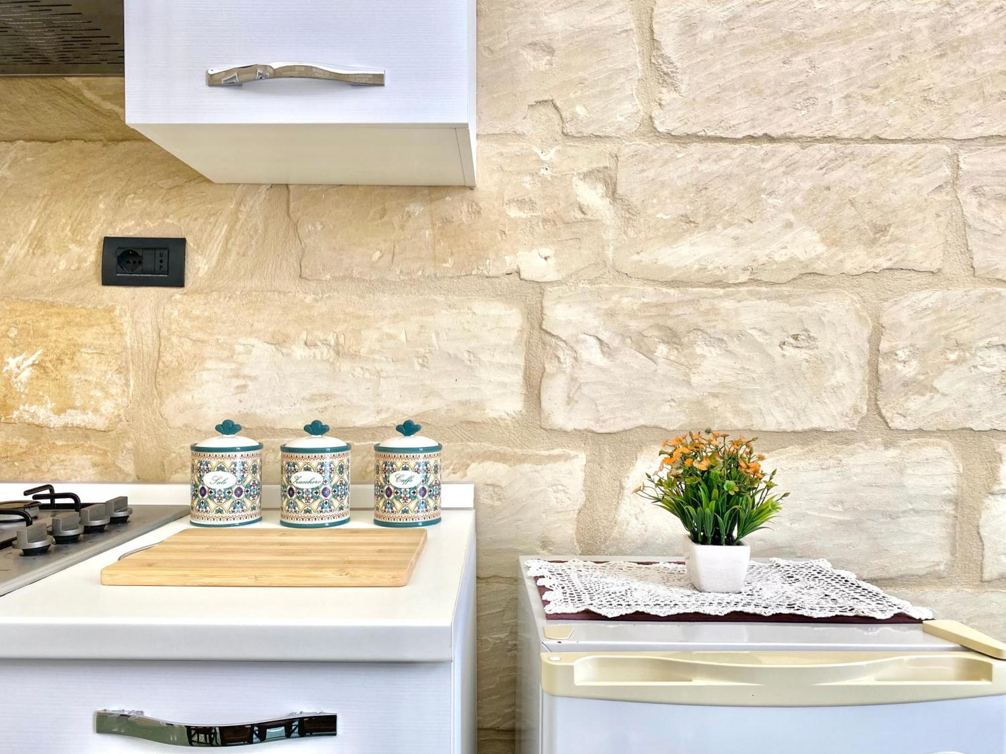 Vohis Luxury House - Fast Wi-Fi & Easy Parking Apartment Lecce Bagian luar foto