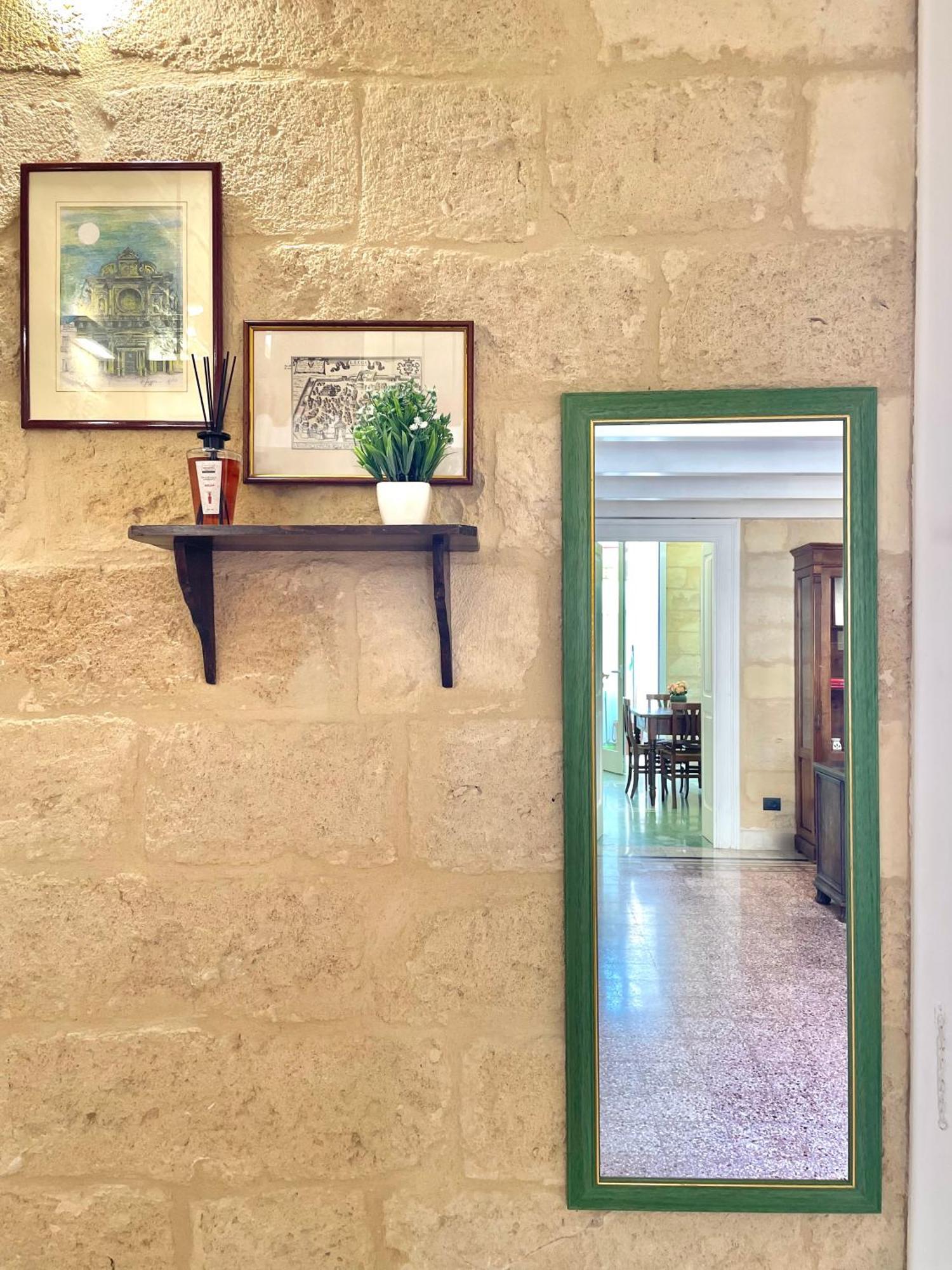 Vohis Luxury House - Fast Wi-Fi & Easy Parking Apartment Lecce Bagian luar foto