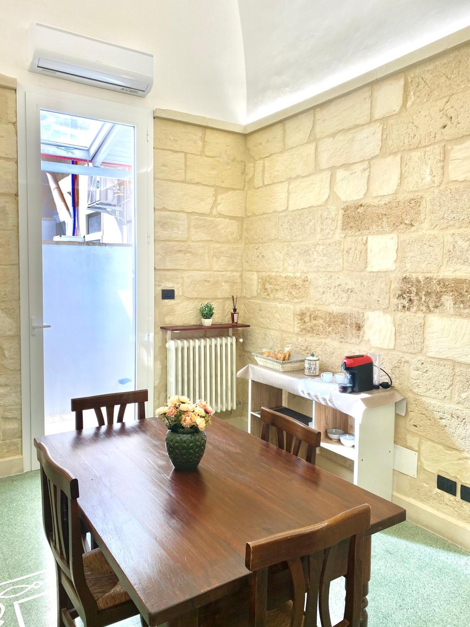 Vohis Luxury House - Fast Wi-Fi & Easy Parking Apartment Lecce Bagian luar foto