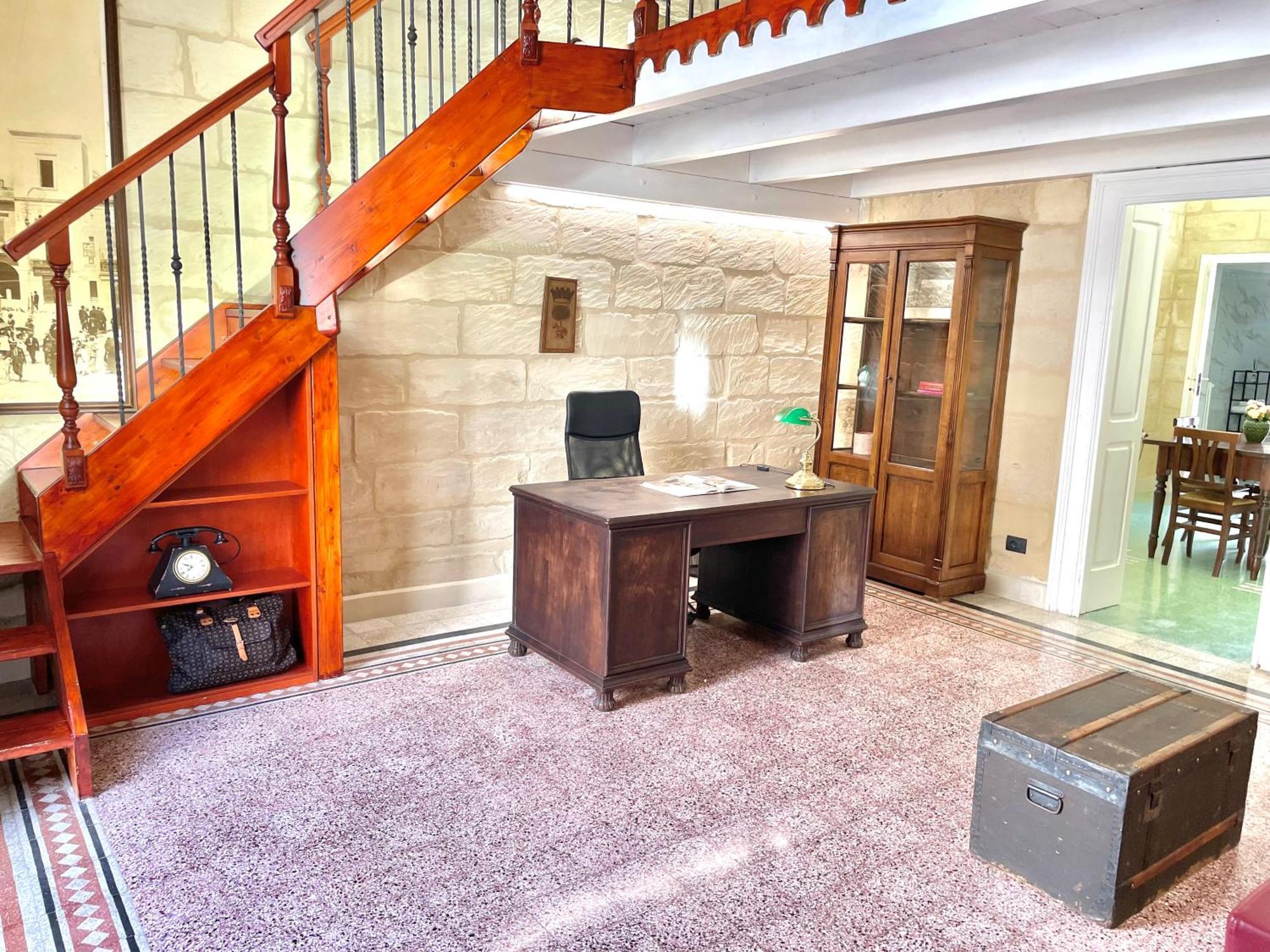 Vohis Luxury House - Fast Wi-Fi & Easy Parking Apartment Lecce Bagian luar foto